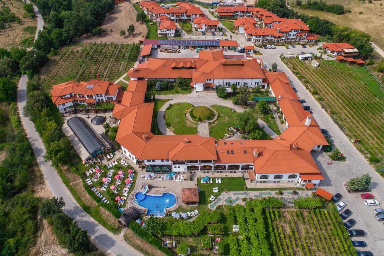 Wine & Spa Complex Starosel Bagian luar foto